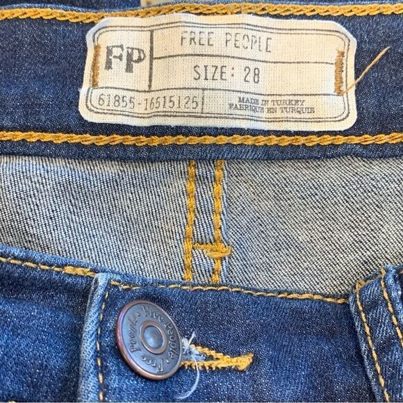 Free People Distressed Skinny Jeans Ankle Cropped Size 28 - Picture 7 of 8